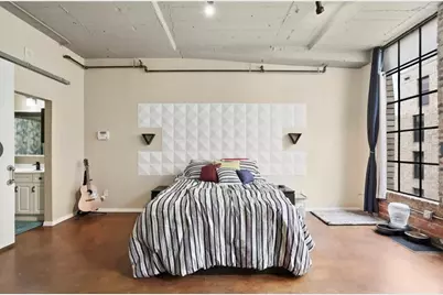 1122 Jackson Street #916, Dallas, TX 75202 - Photo 3