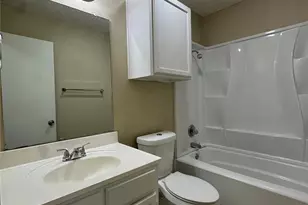 4117 Fossil Ridge Dr, Haltom City, TX 76137 - Photo 7