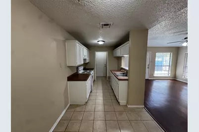 4117 Fossil Ridge Drive, Haltom City, TX 76137 - Photo 5