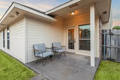 903 E Burnett Street, Ennis, TX 75119 - Photo 27