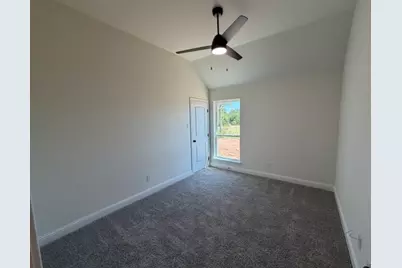 882 Eagles Way, Springtown, TX 76082 - Photo 17