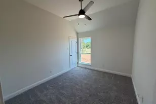 882 Eagles Way, Springtown, TX 76082 - Photo 17