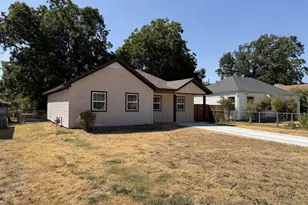 1205 Oak St, Grand Prairie, TX 75050 - Photo 1