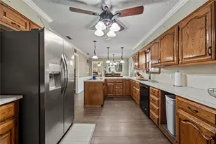 400 Cranbrook Dr, Woodway, TX 76712 - Photo 3
