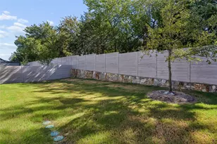 2216 Lakelet Dr, McKinney, TX 75071 - Photo 35