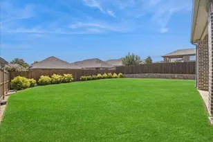 2206 Wellington Ln, Corinth, TX 76210 - Photo 33