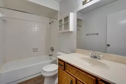 613 Hunters Glen Street, Lewisville, TX 75067 - Photo 17