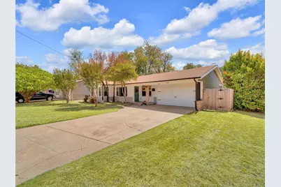 5400 Meadowbrook Drive, Fort Worth, TX 76112 - Photo 7