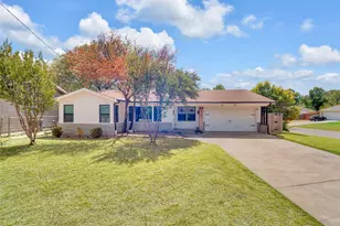 5400 Meadowbrook Dr, Fort Worth, TX 76112 - Photo 31