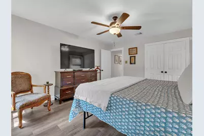 5400 Meadowbrook Drive, Fort Worth, TX 76112 - Photo 19