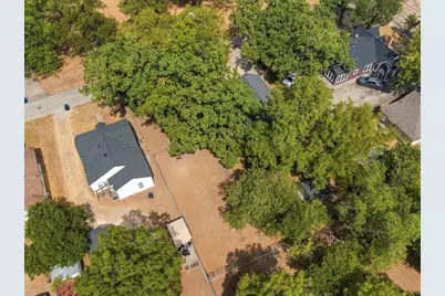 703 W Milam Street, Ennis, TX 75119 - Photo 33