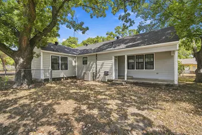 703 W Milam Street, Ennis, TX 75119 - Photo 29