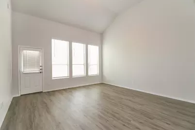 8312 Yaupon Holly Trail, Fort Worth, TX 76123 - Photo 3