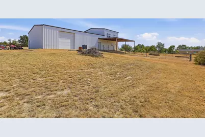 3933 Sarra Lane, Springtown, TX 76082 - Photo 33