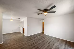 406 E Denton Dr, Euless, TX 76039 - Photo 11
