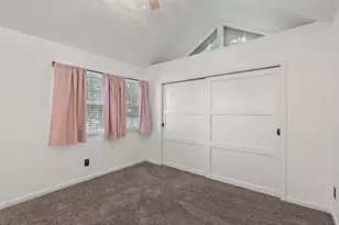 1424 Meadowood Village Dr, Fort Worth, TX 76120 - Photo 17