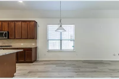 1404 Suttonview Drive, McKinney, TX 75071 - Photo 9