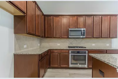 1404 Suttonview Drive, McKinney, TX 75071 - Photo 7