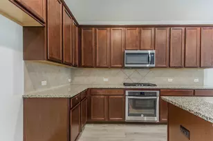 1404 Suttonview Dr, McKinney, TX 75071 - Photo 7
