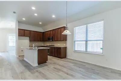 1404 Suttonview Drive, McKinney, TX 75071 - Photo 11
