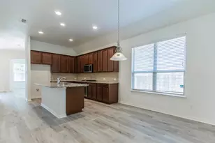1404 Suttonview Dr, McKinney, TX 75071 - Photo 11