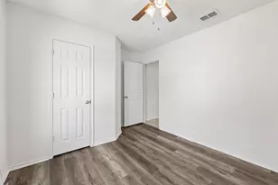 908 Blackberry Trail, Fort Worth, TX 76120 - Photo 9