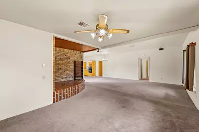 1314 W 9th Street, Clifton, TX 76634 - Photo 7