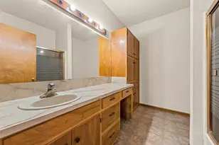 1314 W 9th St, Clifton, TX 76634 - Photo 17