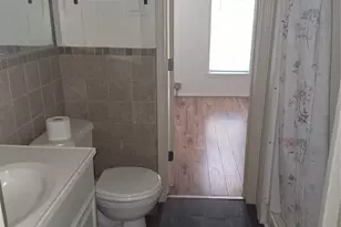 101 5 E Hallsell, Decatur, TX 76234 - Photo 7