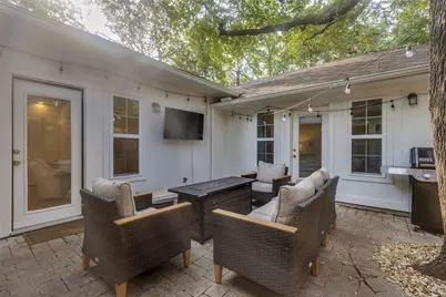 6042 Mercedes Avenue, Dallas, TX 75206 - Photo 17