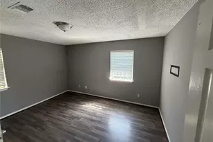 10350 Desdemona Dr, Dallas, TX 75228 - Photo 11