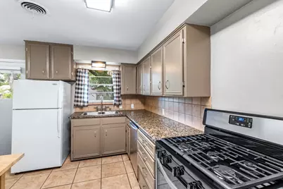 704 Downing Drive, Richardson, TX 75080 - Photo 3