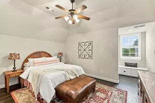 627 Lake Point Dr, Irving, TX 75039 - Photo 29