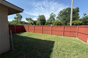 10350 Desdemona Dr, Dallas, TX 75228 - Photo 15