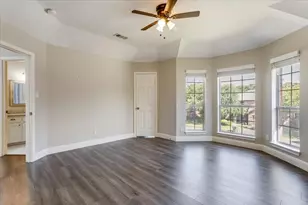 908 Dallas Ln, Lewisville, TX 75067 - Photo 31