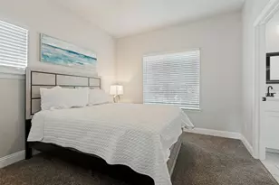 1315 Oak Knoll Dr, Haltom City, TX 76117 - Photo 19