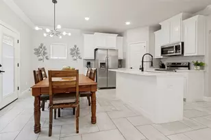 1315 Oak Knoll Dr, Haltom City, TX 76117 - Photo 7