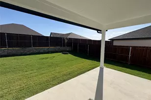 709 Sweet Pea Dr, Pilot Point, TX 76258 - Photo 25