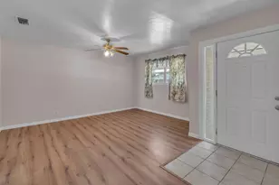5629 Woodway, Fort Worth, TX 76133 - Photo 3