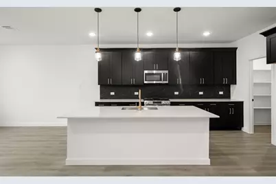 681 Tyronza, Justin, TX 76247 - Photo 5