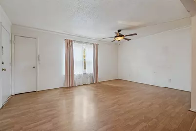 5811 Sandhurst Lane #A, Dallas, TX 75206 - Photo 7