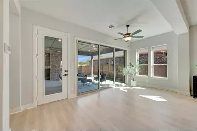 2085 Pine Grove Lane, Arlington, TX 76005 - Photo 23