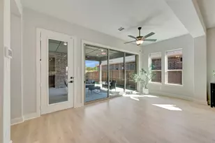 2085 Pine Grove Lane, Arlington, TX 76005 - Photo 23