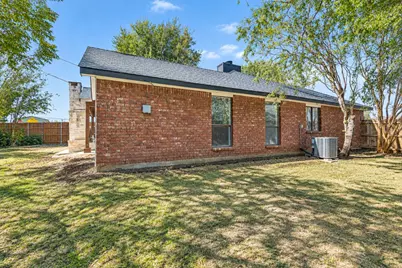 6807 Keeler Drive, Arlington, TX 76001 - Photo 33
