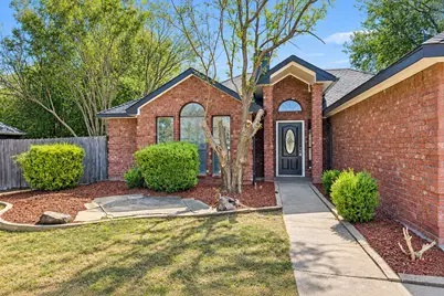 6807 Keeler Drive, Arlington, TX 76001 - Photo 3