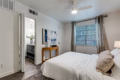 4525 Gilbert #204, Dallas, TX 75219 - Photo 17