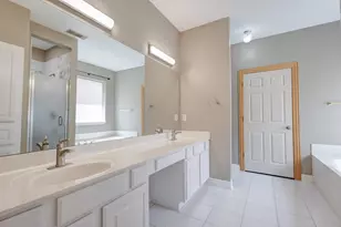 18722 Riverstone Ct, Dallas, TX 75252 - Photo 13