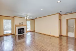 18722 Riverstone Ct, Dallas, TX 75252 - Photo 3