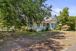411 Ellis, Hughes Springs, TX 75656 - Photo 21