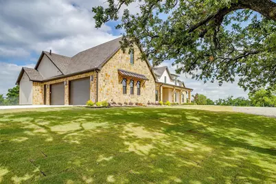 3019 Orchard Road, Bowie, TX 76230 - Photo 7